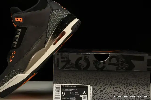 Official Maikesneakers Pack